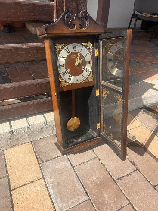 Ceas de perete President