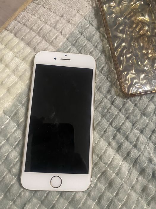 Продам айфон 6 …..