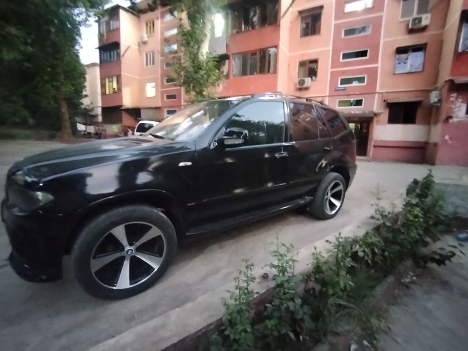 БМВ    Х5 сотилади