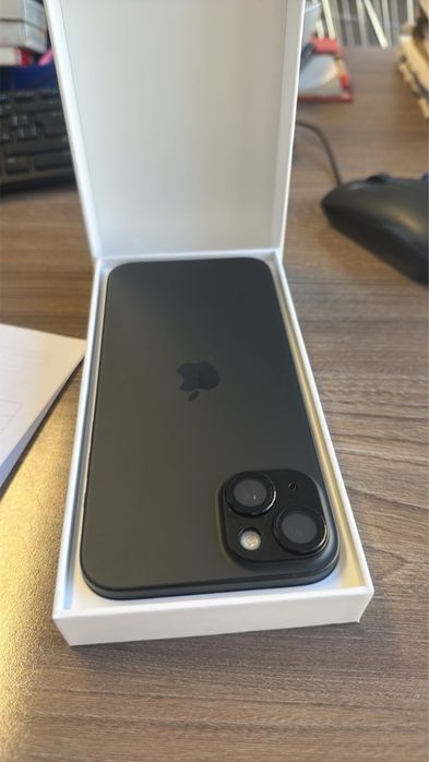 Iphone 15 Plus Black 256GB + Гаранция до 04.26!