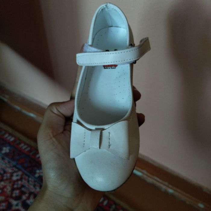 Туфли  белые детские