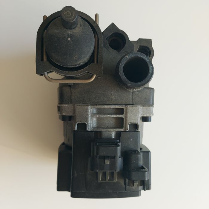 Pompa centrală Grundfos UPM3 FLEX AS 15-70 + cablaj original
