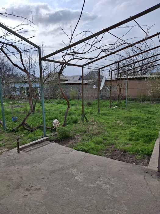 Тез арада үй сатылады