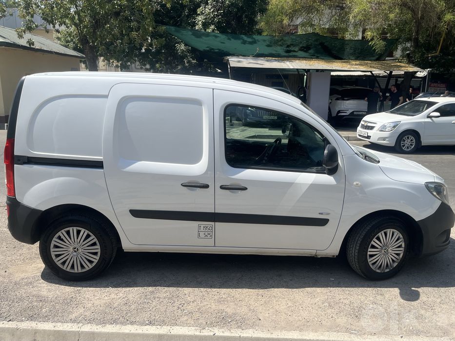 Mercedes Benz Citan 2014 год дизель