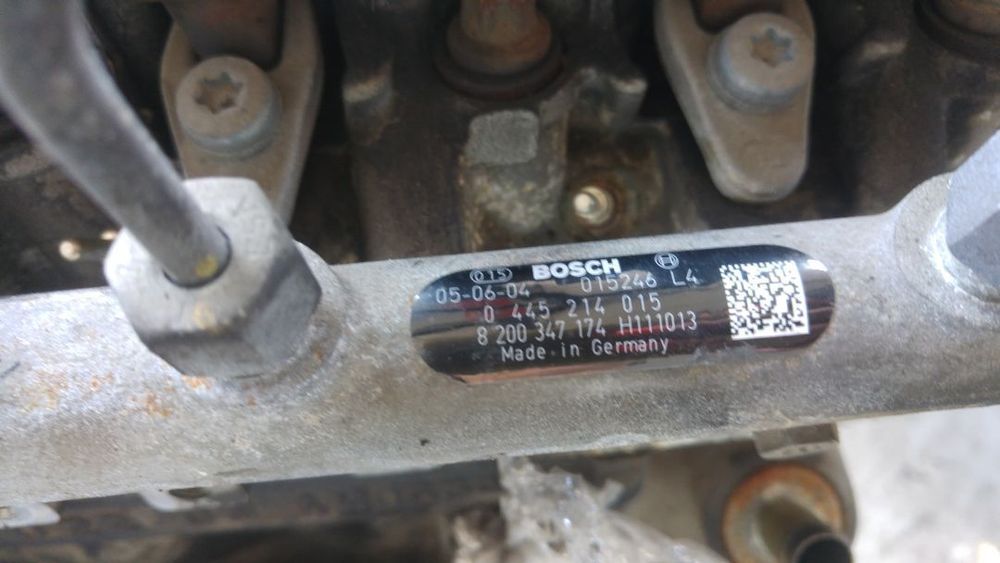 Rampa injectoare 1.9 dci f9q renault kangoo 0445214015