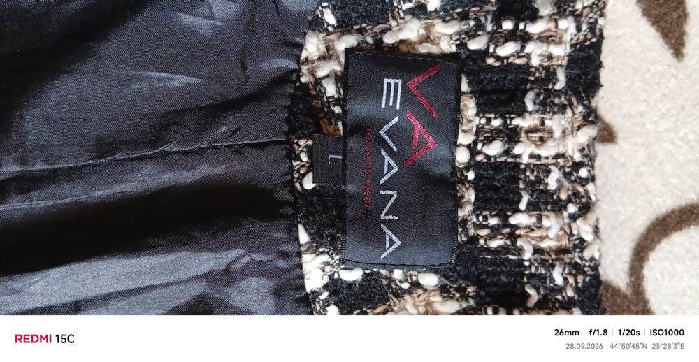 Palton din tweed negru si alb