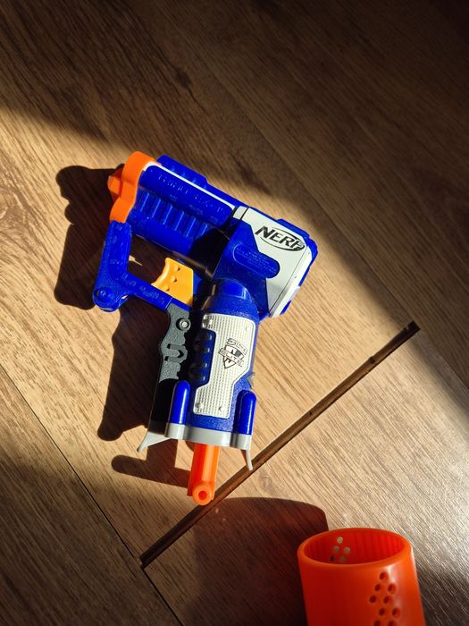 Set 5 pistoale/pusca nerf + x shoot