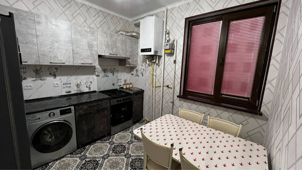 2х комнатная с мебелью и техникой в новостройке возле реки Чирчик!