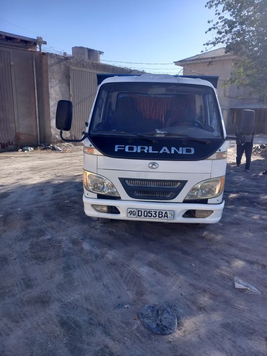 Forland mashinasi sotiladi
