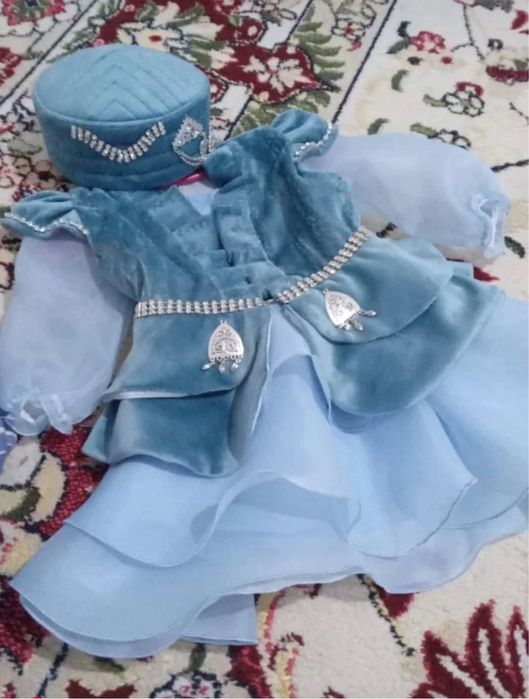 Қазақша көйлек туфлимен 1 жасқа