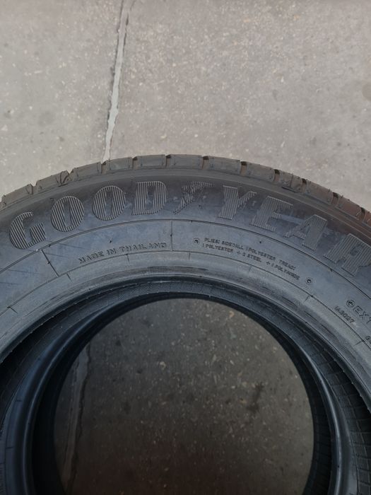 Нови гуми 2 броя GOODYEAR EfficientVrip 165 70 R14
