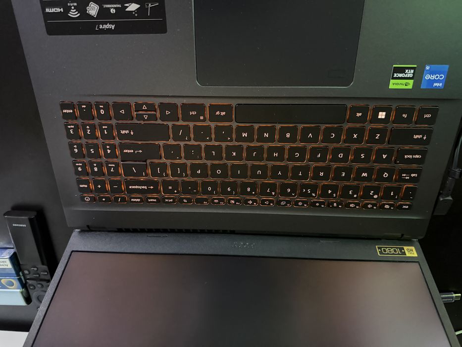 Acer Aspire 7 / Intel i5-12450H / RTX 2050 /CreativAmanet