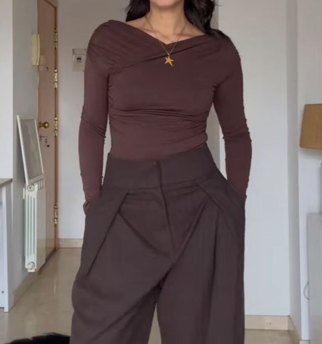 Панталон на Zara с райета  и басти