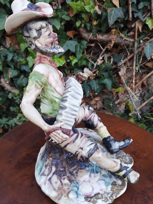 4 бр порцеланови статуетки - CAPODIMONTE