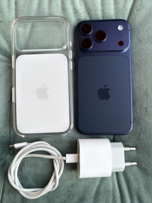 iPhone 17 Pro Blue, 100% baterie