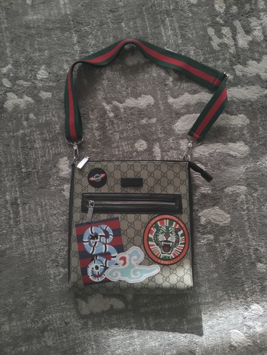 Gucci Supreme Messenger Bag