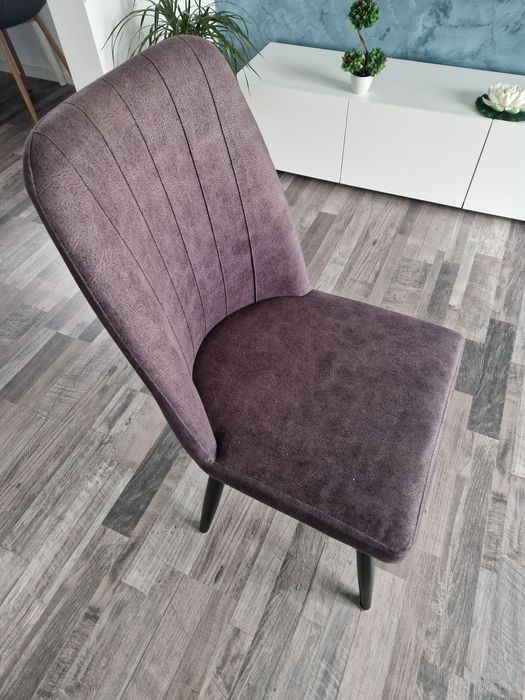 Vând  6 scaune tapițate