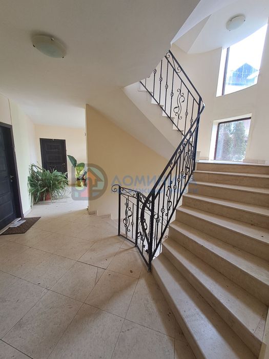 Продава се Двустаен апартамент в Царево - 91 кв.м за 499 €/кв.м - Снимка #2