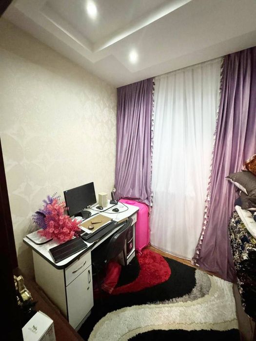 Продается 4/2/4 квартира Геофизика