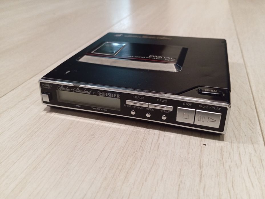 Discman Fisher Golden Jubilee defect.