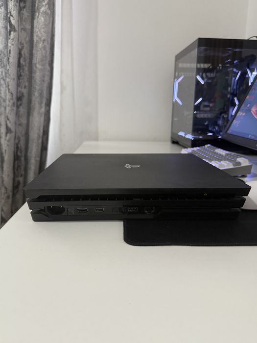 PlayStation 4 Pro 1 TB