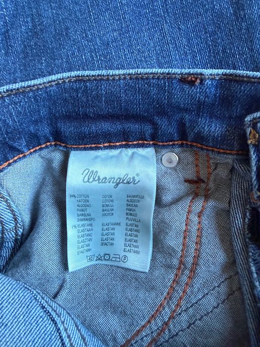 Нови дънки Wrangler