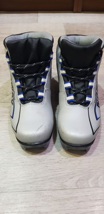 Ботинки для лыж под крепление NNN