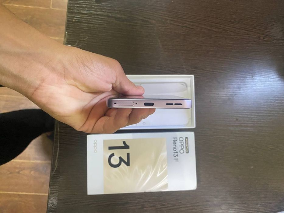 Oppo Reno 13F kafolati bilan ideal