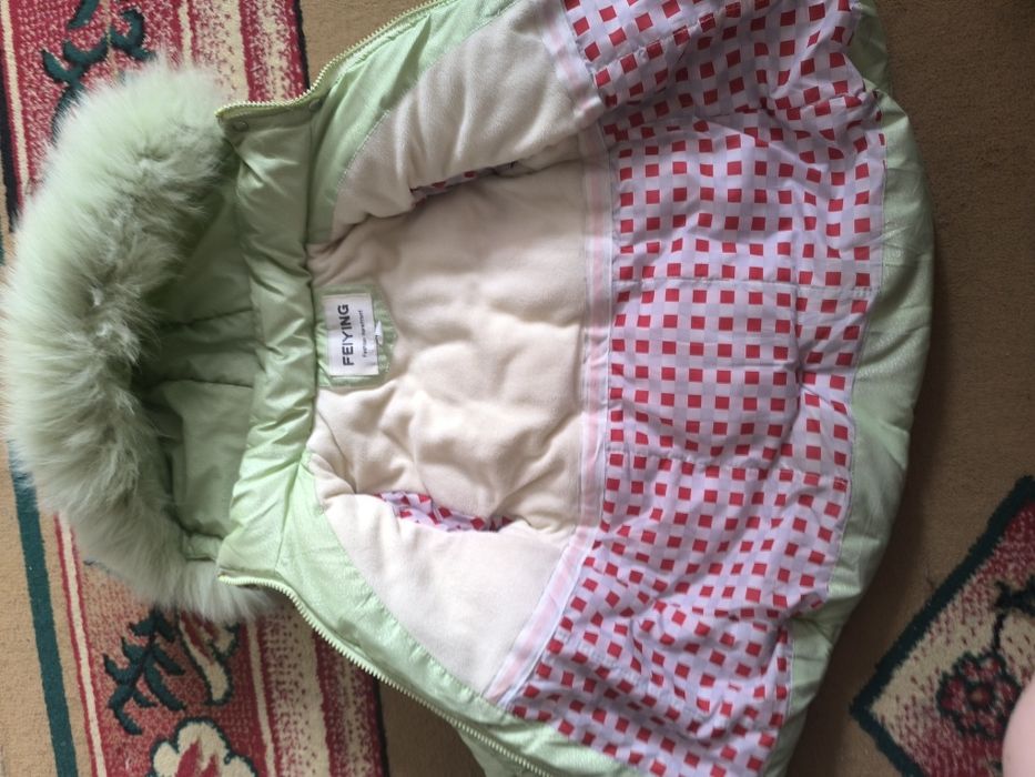 Продам зимнюю куртку