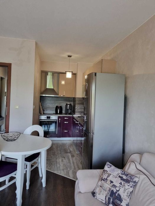 Продава се Тристаен апартамент в Пловдив, Каменица 2 - 109 кв.м за 2647 €/кв.м - Снимка #2