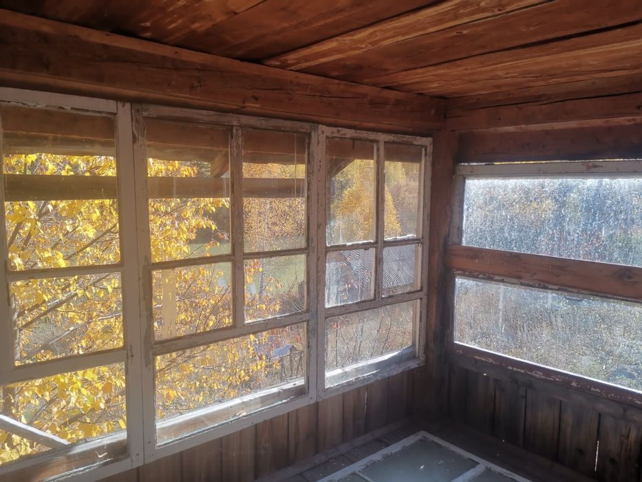 Продам или обмен дом с озером !