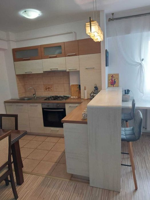 Închiriez apartament 2 camere Zamca