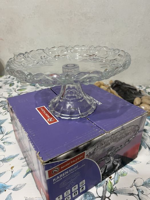 Продам фрутницу в хорошем состоянии