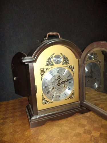 Superb ceas de semineu antic Tempus Fugit de dimensiuni mari perfect f