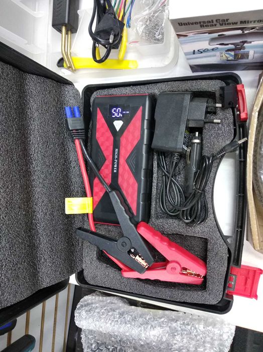 пусковое зарядное бустер повербанк пускач прикуриватель Jump Starter