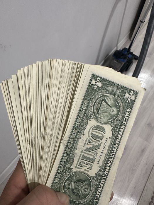 Доллар продам.