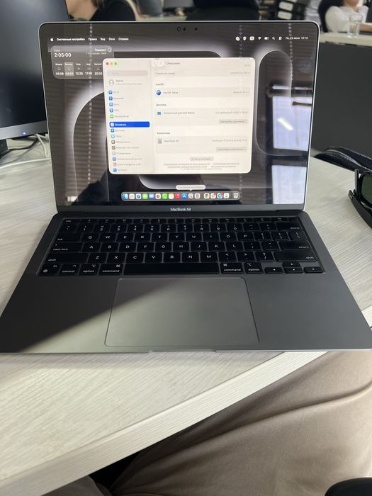 Macbook air m1 в отличном состояние, копмлектация full