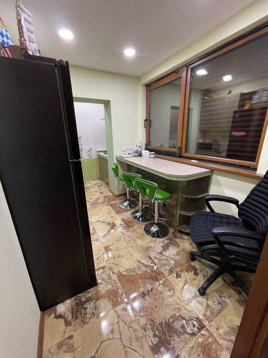 Квартира своя 3/2/4 Мирзо Улугбекский район