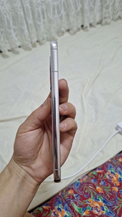 Samsung S22 plus 8/256 Korea S22+ sotiladi