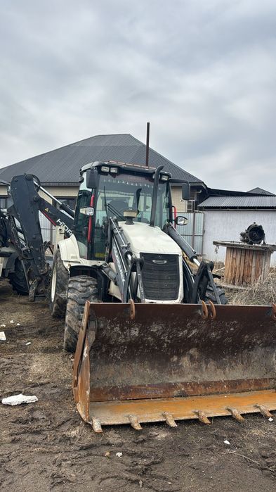 Трактор 3в1 погрузчик, услуги,планировка