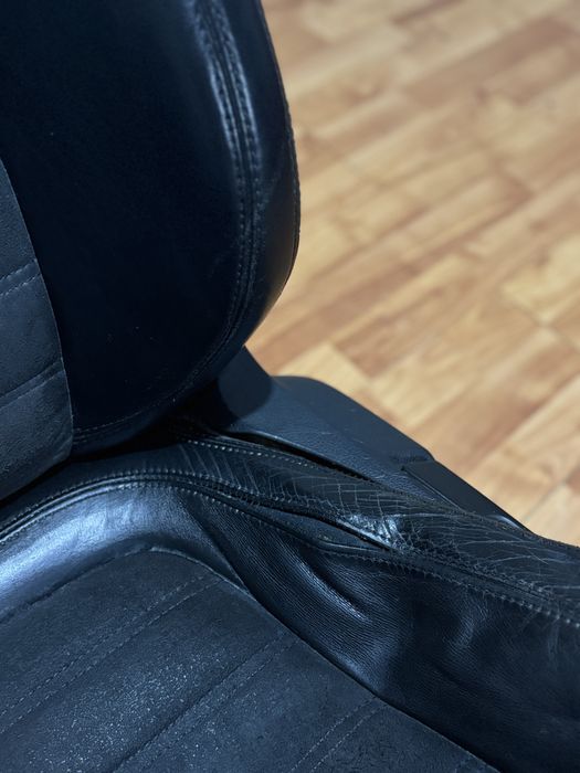 Interior Passat B6 – piele/alcantara cu încălzire