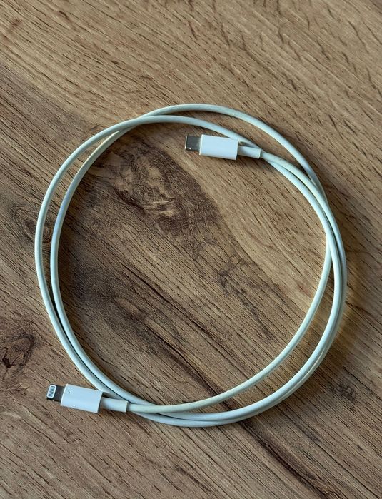 AirPods Pro 2 - 1 наушник + кейс Lightning