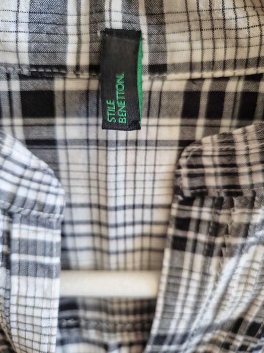 Cămașă în carouri Benetton