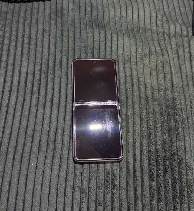 Samsung Z Flip 5 256gb
