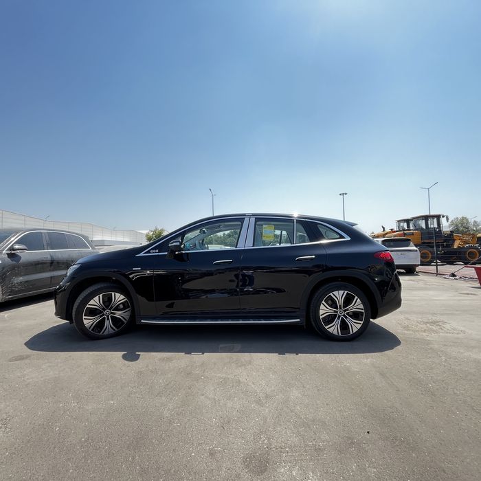 MERCEDES BENZ EQE 500 SUV. Без пробега 2025. В Ташкенте.