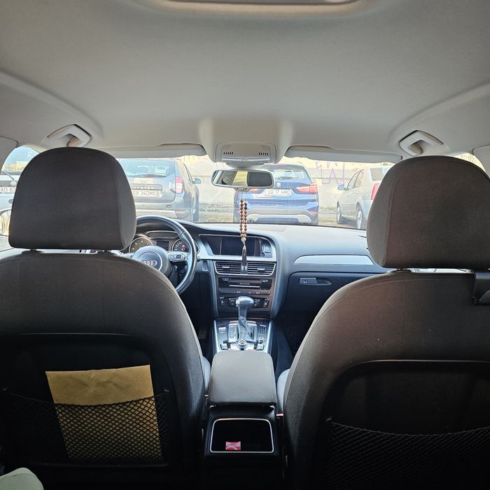 Audi A4 AVANT Automat/177CP