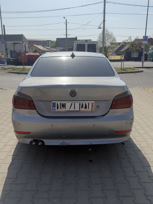BMW 5 Series 2004 — imagine 4