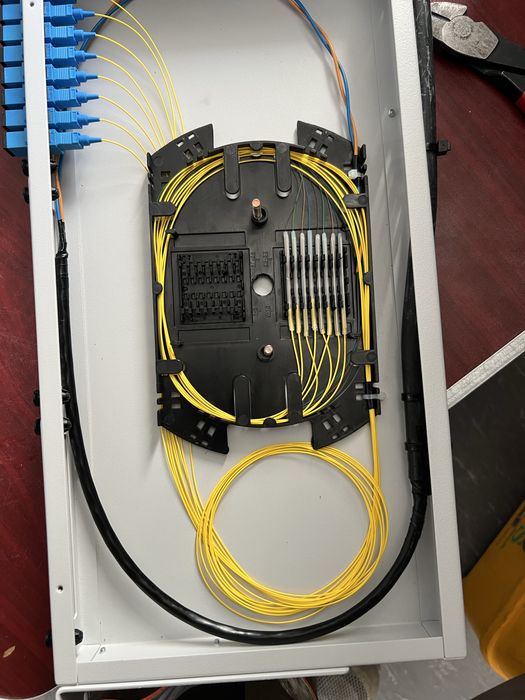 Монтаж оптичсеких кросов, сварка ВОЛС