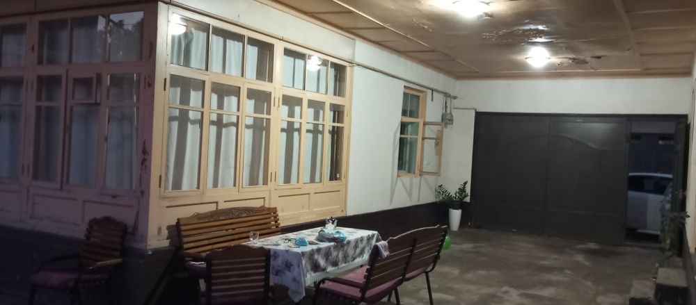 7 so'tik uchaskani 3 so'tik yeri sotiladi