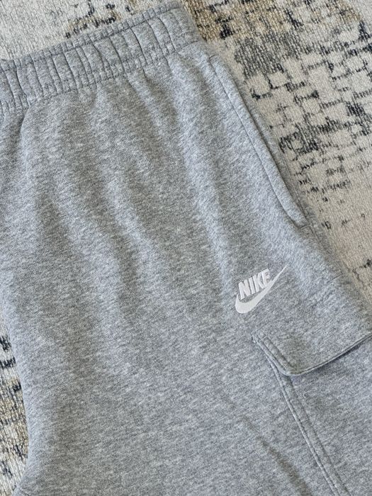 Продам Nike брюки оригинал